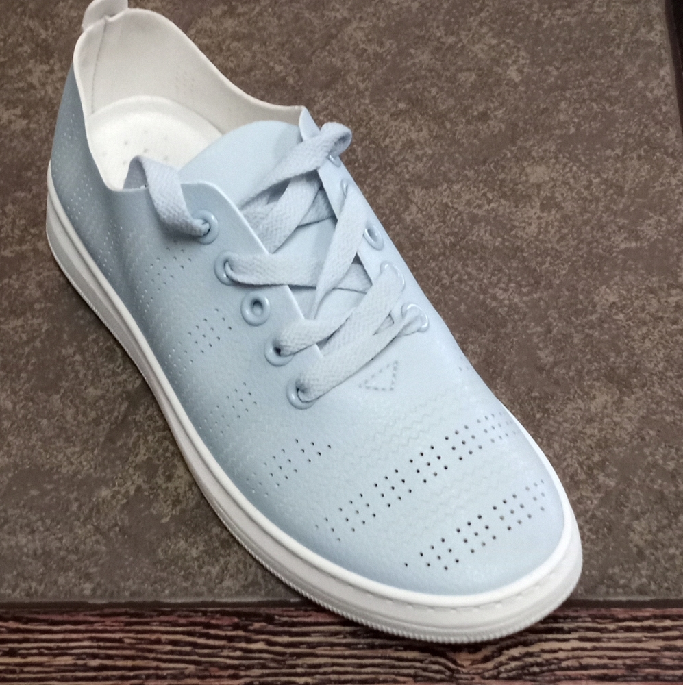 Athletic Sneaker